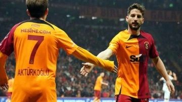 Galatasaray’da sınırdaki futbolcular kart görmedi