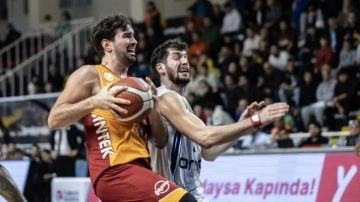 Galatasaray'dan Büyükçekmece Basketbol'a 9 sayı fark!