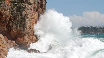 Güney Ege, Karadeniz ve Akdeniz için fırtına uyarısı