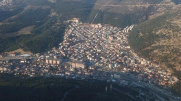 Hatay Valiliğinden kentteki hasarsız evlerde 'Türk kotası" iddialarına yalanlama