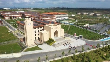 İbn Haldun Üniversitesi Uluslarararası Türk Dünyası Yaz Okulu başlıyor