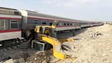 İran&rsquo;daki tren kazası ile ilgili 6 kişi tutuklandı