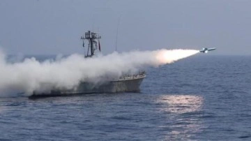 İran'dan Hazar Denizi'nde askeri tatbikat