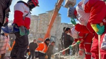 İranlı arama kurtarma ekipleri: Türkiye'de her şey çok organizeydi