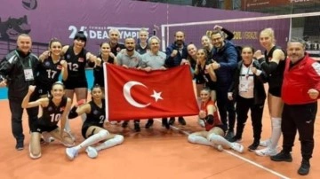 İşitme Engelli Kadın Voleybol Milli Takımı olimpiyat şampiyonu!