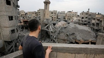 İsrail, Gazze'de 26 camiyi yıktı
