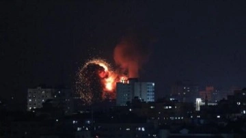 İsrail, Gazze'yi vurduğunu açıkladı