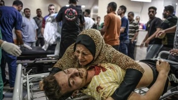 İsrail içinde 8 bin kişi olan hastanenin yakınını vurdu! Gazze katliamında 13. gün canlı yayın
