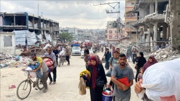 İsrail ordusu, Gazze'nin kuzeyinde kalan Filistinlileri sürgün etmeye çalışıyor