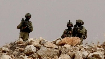 İsrailliler, Batı Şeria'da 2 Filistinliyi yaraladı