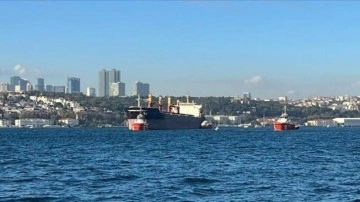 İstanbul Boğazı gemi trafiği güney-kuzey yönlü olarak açıldı