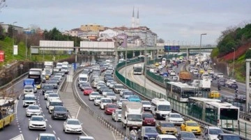 İstanbul'da trafik yoğunluğu yüzde 80'i aştı