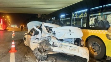 İstanbul'da faciadan dönüldü. İETT aracının da karıştığı zincirleme kazada 7 kişi yaralandı