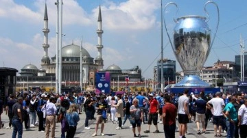 İstanbul'da oynanacak Şampiyonlar Ligi finali en çok esnafa yaradı!