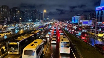 İstanbul'da yoğun trafik!