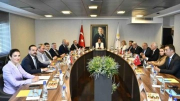 İYİ Parti'nin yeni Başkanlık Divanı ilk toplantısını yaptı