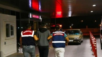 İzmir merkezli FETÖ operasyonunda 10 tutuklama