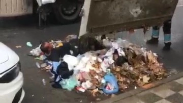Kadıköy'de akılalmaz olay: 2 gün boyunca çöp konteynerinde kaldı