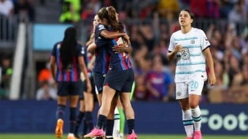 Kadınlar Şampiyonlar Ligi'nde ilk finalist Barcelona