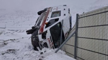 Kahramanmaraş'ta ambulans kazası: 3 yaralı