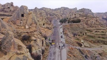 Kapadokya'da ulaşıma kapatılan yolun çevresindeki tarihi mekanlar kurtarılacak