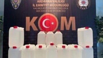 Kargo firmasında 60 litre etil alkol ele geçirildi