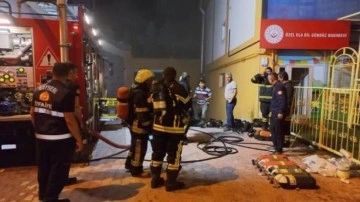 Kayseri'de 14 katlı binada yangın: 30 kişi tahliye edildi