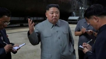 Kim Jong-un dar pantolon giymeyi yasakladı!