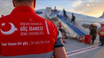 Kocaeli'de 11 düzensiz göçmen ülkelerine gönderildi