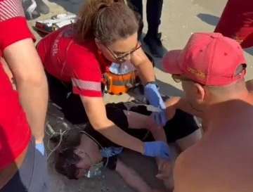 Küçükçekmece Menekşe Plajı’nda denize giren çocuk epilepsi nöbeti geçirdi