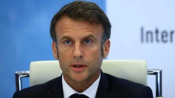 Macron: "Paris Olimpiyat Oyunları'nda Rus bayrağı olamaz"