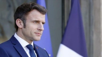 Macron yönetiminin yeni kabinesi dikkatleri üzerine topladı