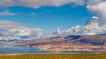 Mead Gölü, kurudukça insan kalıntıları çıkıyor