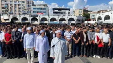 Mersin'de, Filistinliler için gıyabi cenaze namazı kılındı