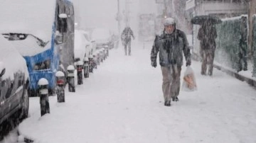 Meteoroloji uzmanı iki büyükşehri uyardı! 'Yarın beyaz bir güne uyanacaksınız'