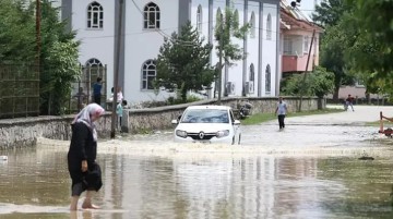 Meteoroloji'den 13 ile sarı kodlu uyarı! Sel ve su baskınları yaşanabilir