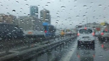 Meteorolojiden 7 il için gök gürültülü sağanak uyarısı