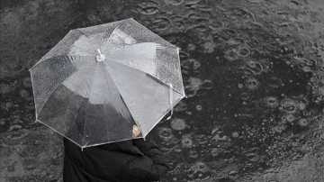 Meteorolojiden bazı bölgeler için kuvvetli rüzgar ve fırtına uyarısı