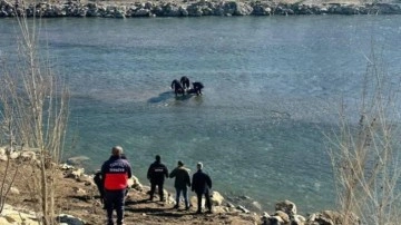 Munzur Çayı&rsquo;nda erkek cesedi bulundu