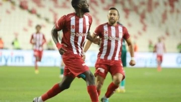 Mustapha Yatabare, Sivasspor’a veda etti