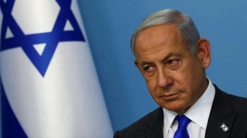 Netanyahu kendisini tehdit eden Gantz ve Eisenkot ile tartıştı