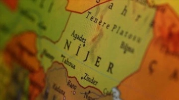 Nijer’de askerlere pusu kuruldu: 21 ölü
