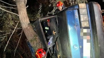 Otomobil şarampole devrildi: 2 ölü, 3 yaralı
