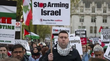 Oxfam İngiltere Başkanı Begum: İngiltere'nin İsrail'e silah satışı ahlaki olarak tutarsızl