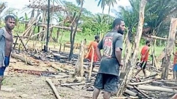 Papua Yeni Gine'de 3 köye saldırı: 26 ölü