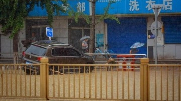 Pekin'de sel: 11 kişi öldü, 27 kişi kayıp