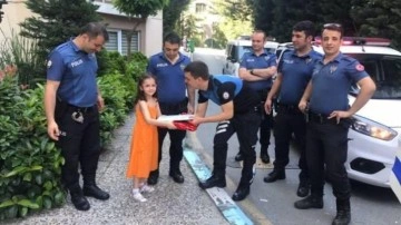 Polislerden şehit kızına &ldquo;karne sürprizi&rdquo;