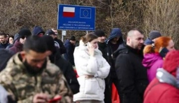 Polonya: 1.2 milyon Ukraynalı sınırımızı geçti