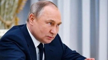 Putin ilk kez yurt dışına çıktı