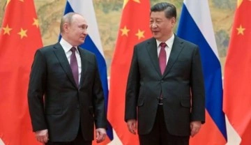 Rusya Batı'ya karşı yanına Çin'i aldı: Putin ve Xi'den ortak bildiri